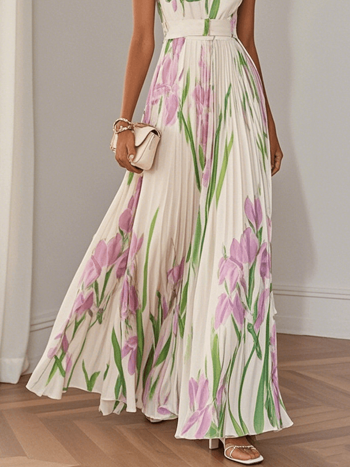 Ellie™ | White Pleated Floral Maxi Dress