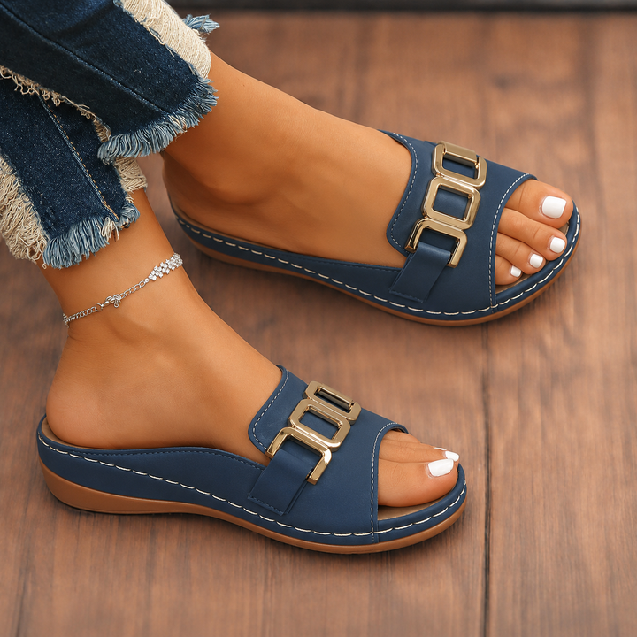 Everly | Women's Cushioned Adjustable Buckle Sandals