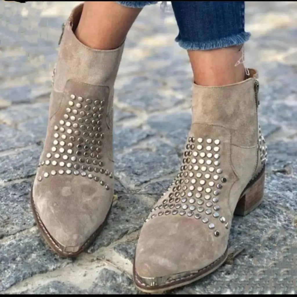 Diana™ | Studded Edge Boots