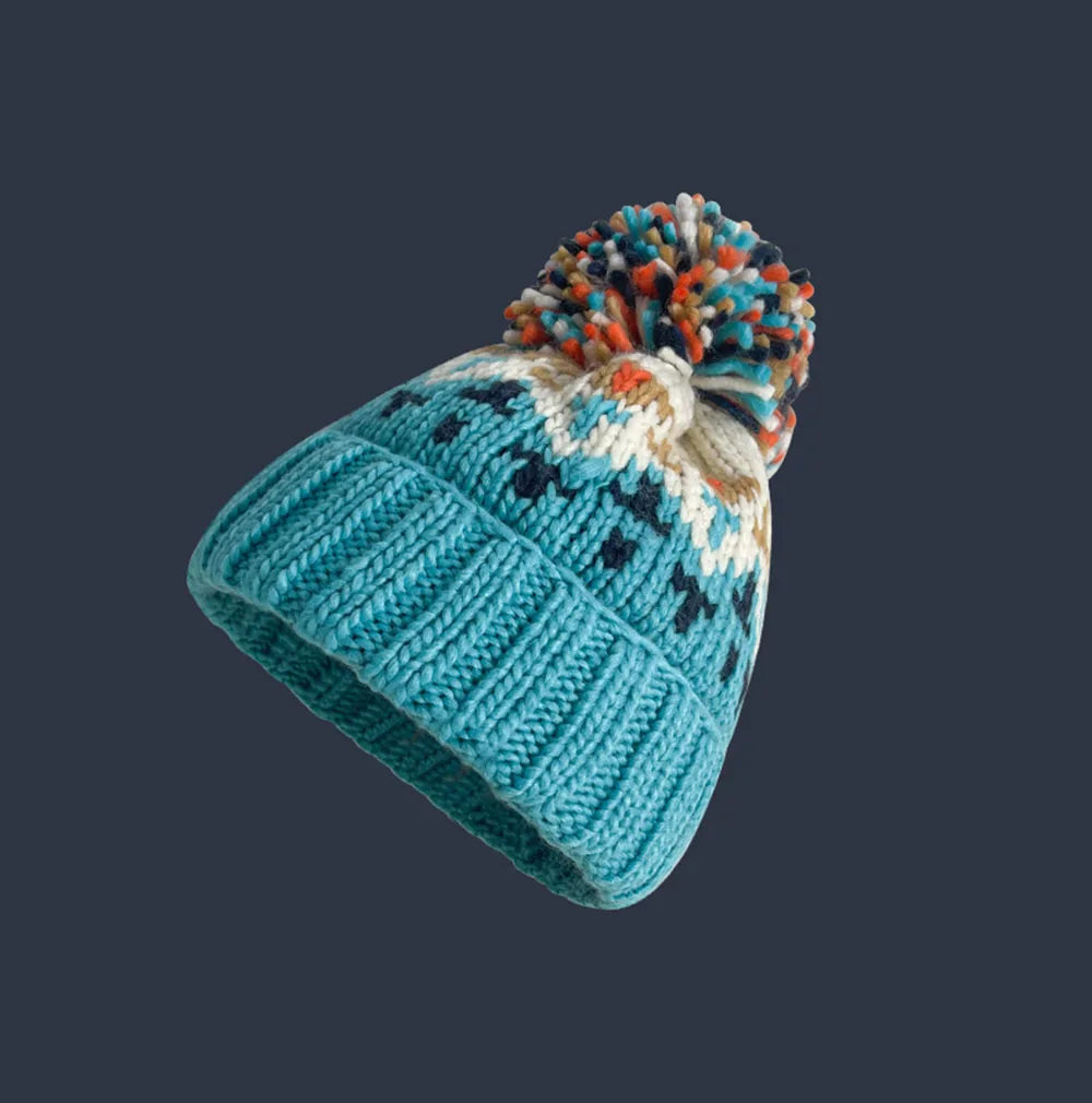 TAMARA™ | Cozy Snowflake Pom Beanie