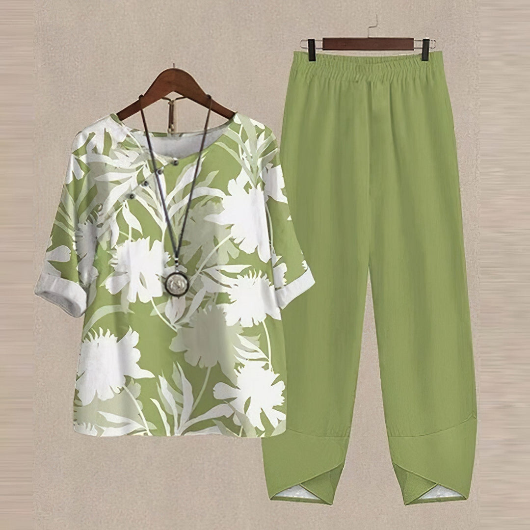 Aveline | Women's Butterfly Print 2-Piece Top & Pants Set - Navy - Image 4