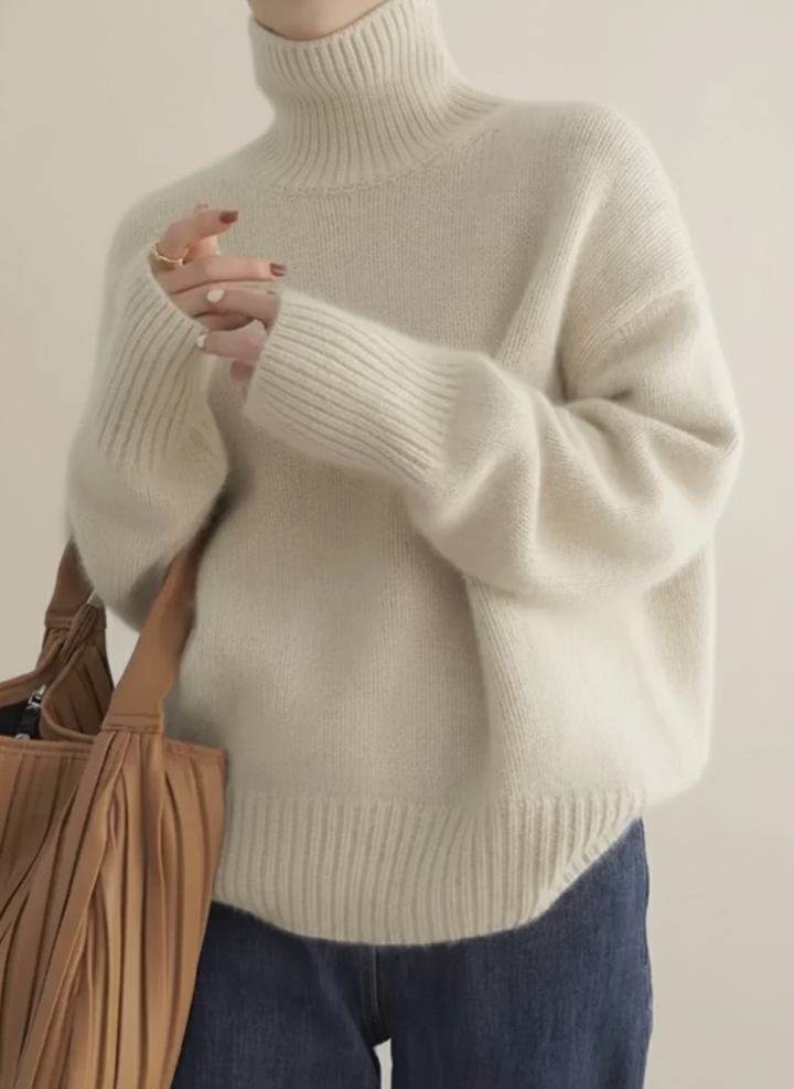Luné™ | Soft Turtleneck Sweater