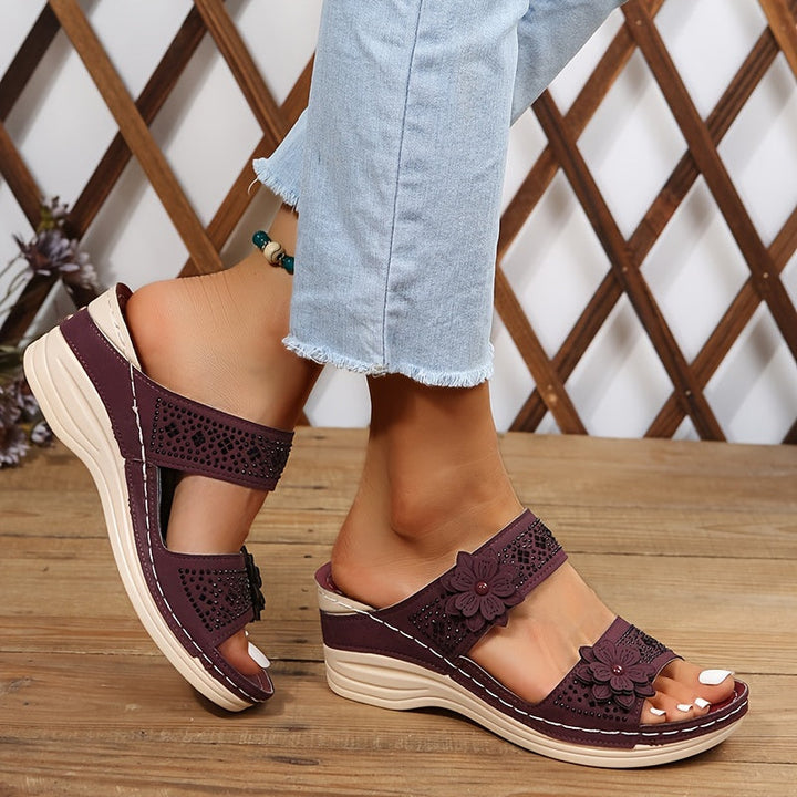 Heath | Women's Wedge Slides