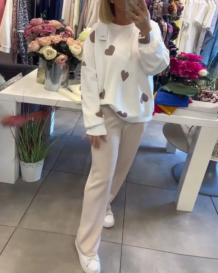 Mila™ | Hearts Sweater