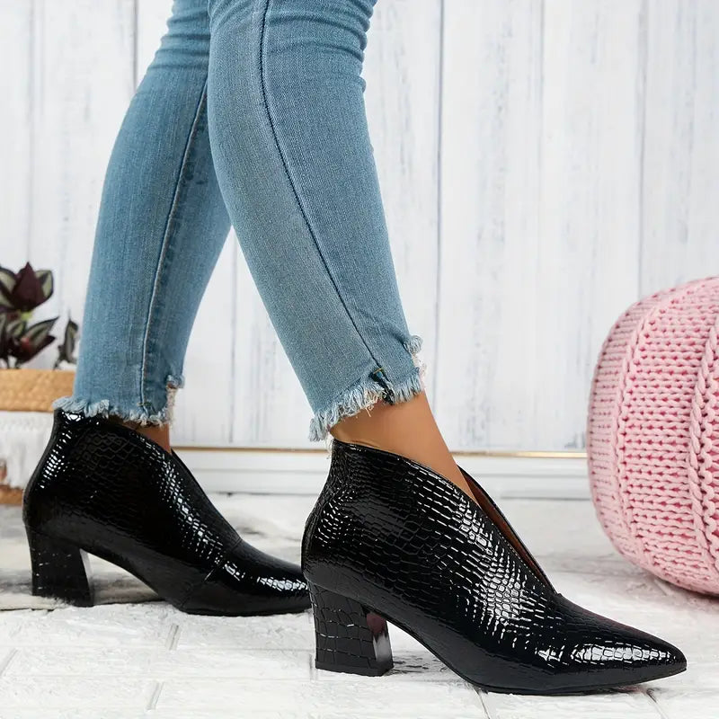 Luz™ | Women's Textured Ankle Boots with Curved Cut and Mid Block Heel