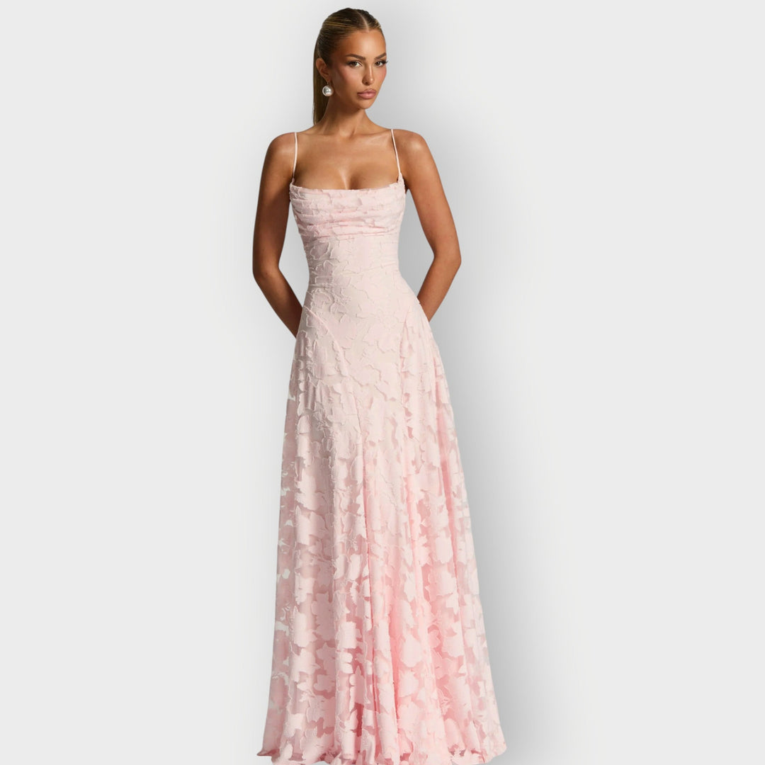 Camryn™ | Elegant Strapless Velvet Gown