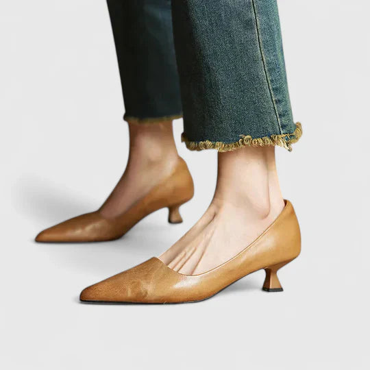Vera | Women's Pointed Toe Slingback Kitten Heels in Burgundy