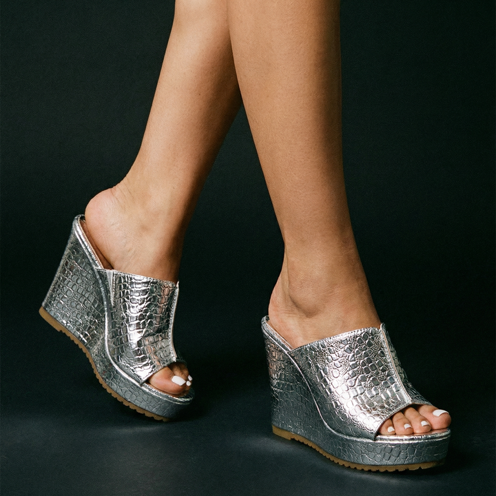 Isadora | Women's Gold Platform Wedge Sandals - Gold - Image 12