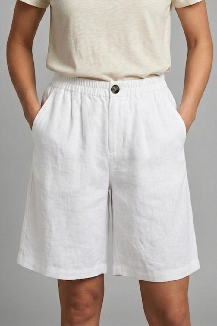 Juniper | Women's Elastic Waist Relaxed Fit Shorts - Green - Image 16