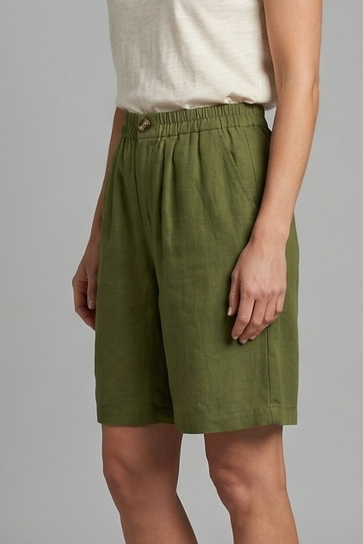 Juniper | Women's Elastic Waist Relaxed Fit Shorts - Green - Image 6