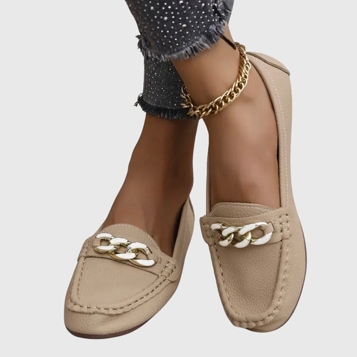 Quinby | Women's Slip-On Chain Detail Loafer Flat - White - Image 6