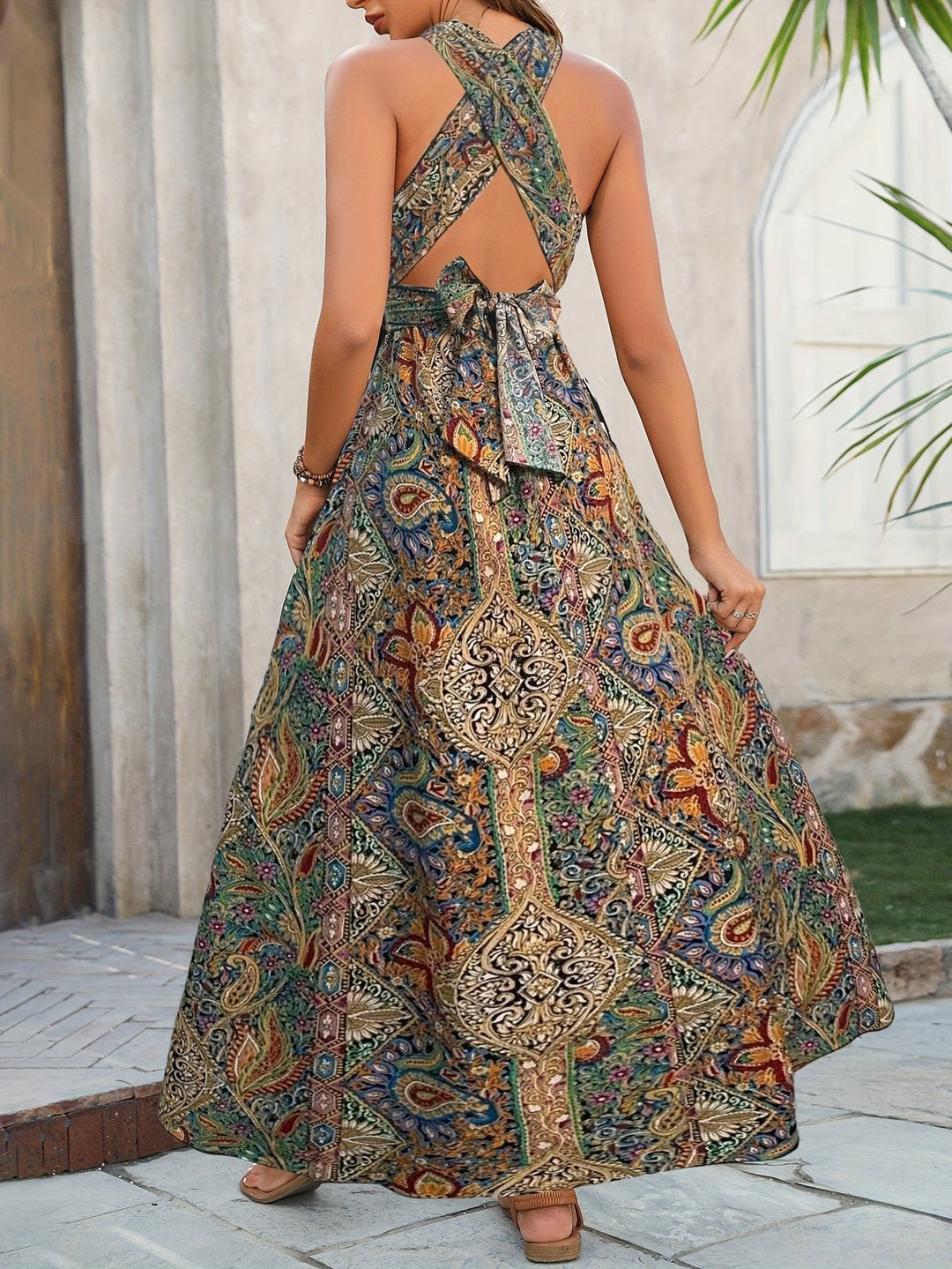 Rosalinda | Women's Halter Neck Paisley Maxi Dress - Image 6